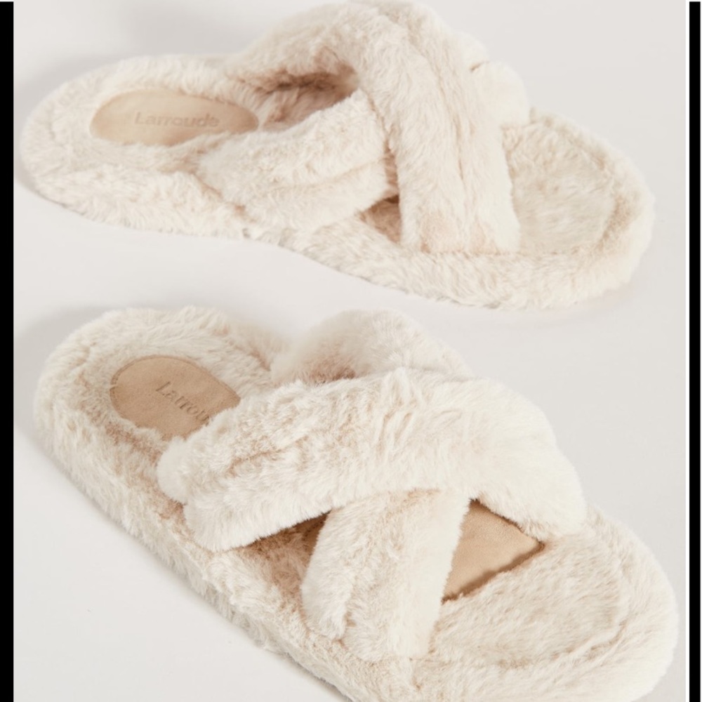 Larroude - chic slipper